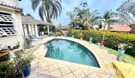 Casa à venda em Rio de Janeiro, Jacarepaguá, com 3 suítes, com 367 m², Eldorado