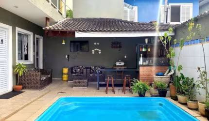 Casa à venda em Rio de Janeiro, Camorim, com 3 quartos, com 220 m², Condomínio Anhanguera