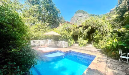 Casa à venda em Rio de Janeiro, Anil, com 3 quartos, com 354 m², Eldorado