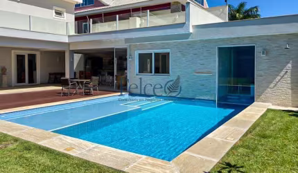 Casa à venda em Rio de Janeiro, Recreio dos Bandeirantes, com 5 suítes, com 672 m²