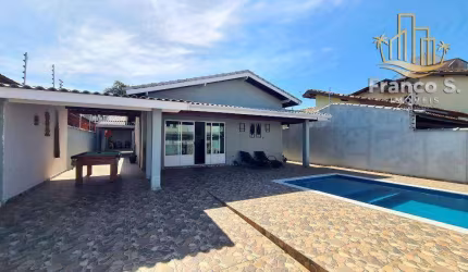 Casa com 4 dormitórios à venda, 250 m² por R$ 950.000,00 - Centro - Bertioga/SP