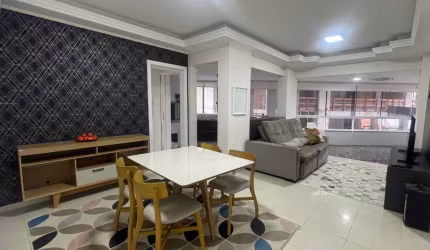 Aluguel Anual Apartamento 3 dormitórios mobiliado no Centro em Balneário Camboriú