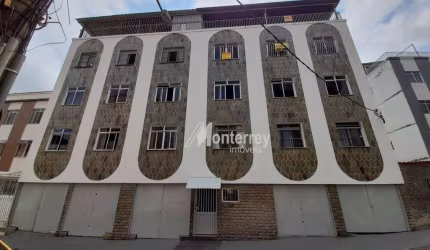 Apartamento com 3 dormitórios à venda, 66 m² por R$ 320.000,00 - Granbery - Juiz de Fora/MG