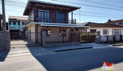Imperdivel! 02 Sobrados Residenciais C/Aprox.310,00 m2+Moveis +Terreno de 360m2 No Aventureiro!