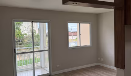 Reformado / Semi-Mobiliado / Pronto pra morar. 