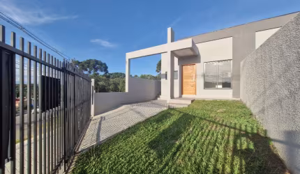 Linda Casa com 3 quartos suíte Quatro Barras