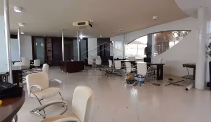 Comercial Salão em Jaú