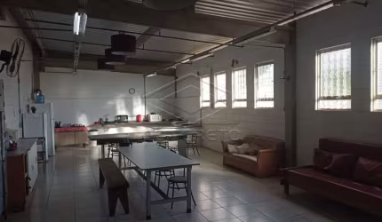 Comercial Galpão em Agudos