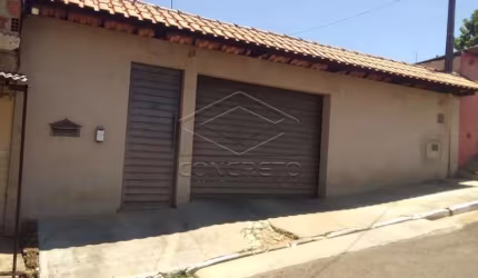 CASA SOBRADO À VENDA EM AGUDOS