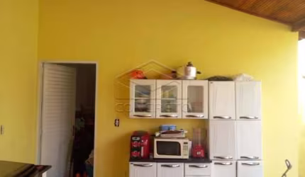 Residência com 02 dormitórios em Uru-SP