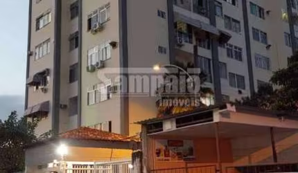 Apartamento com 2 quartos à venda na Rua Gramado, Campo Grande, Rio de Janeiro, 68 m2 por R$ 180.000