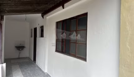 Casa com 1 quarto para alugar no Perequê Mirim, Caraguatatuba , 45 m2 por R$ 850