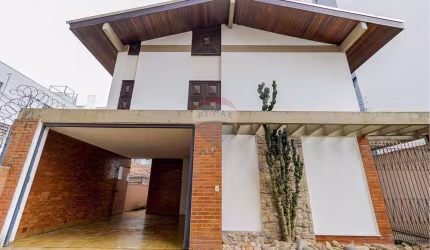 Casa Residencial/Comercial - Alugar - Curitiba, Paraná