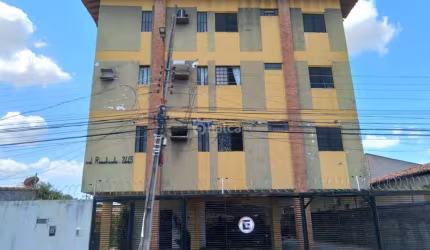 Apartamento à venda, Condomínio Riachuelo no bairro Vermelha, Teresina/PI