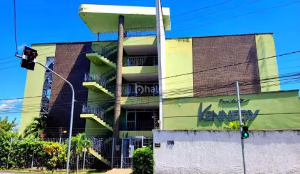 Apartamento à venda, Condomínio Presidente Kennedy no bairro Horto Florestal, Teresina/PI