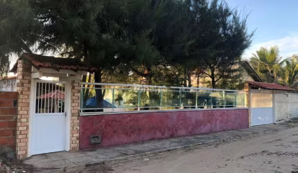 Casa Residencial, à venda na Praia do Coqueiro - Luís Correia PI.