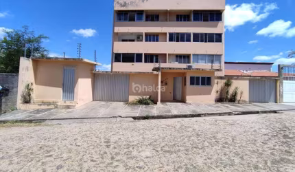 Apartamento à venda, Condomínio Francisco De Assis no bairro São Cristóvão, Teresina/PI