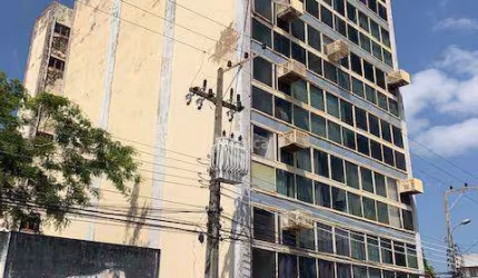 Sala comercial no Edifício Alvaro Pires - Centro de Teresina-PI