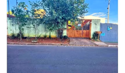 Casa Ideal no Conjunto Mata do Jacinto!