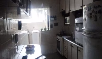 Apartamento - Padrão, para Venda em Curitiba/PR