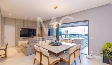 Excelente apartamento com 130 m², 3 quartos sendo 1 suíte à venda no bairro Ecoville.