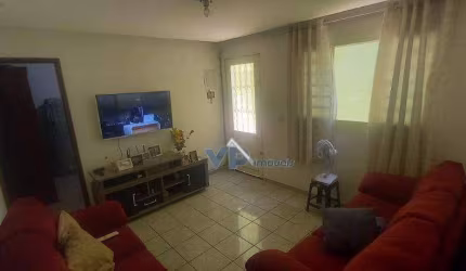 Casa com 3 dormitórios à venda, 250 m² por R$ 600.000,00 - Parque Pinheiros - Taboão da Serra/SP