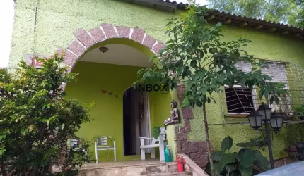 Casa com 2 quartos à venda na Avenida Saturnino de Brito, 157, Vila Jardim, Porto Alegre, 111 m2 por R$ 1.200.000