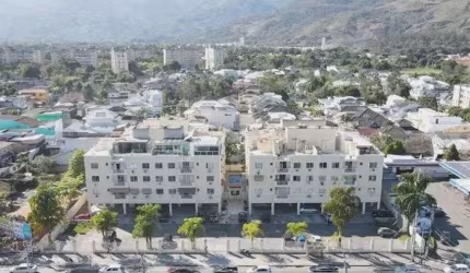 Apartamento, 2 quartos, elevador, na estrada da Cachamorra