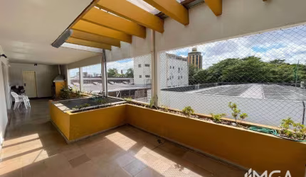 Apartamento com 4 dormitórios -  210 m²   -  Centro  -  3.800,00 mensal