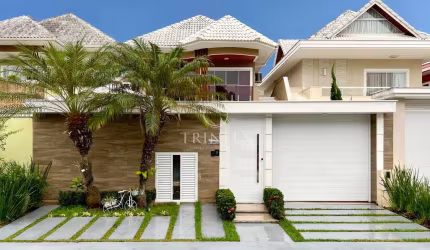 GREEN PLACE: CASA DUPLEX REFORMADA E MODERNIZADA, COM 4 QUARTOS.