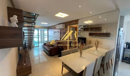 Cobertura Duplex 2 quartos com vista mar em Piatã, em plena Orla. 117,62m2, 1 vaga de garagem.Totalmente decorada e mobiliada. Prédio com piscina, etc