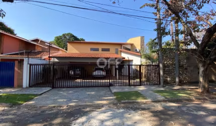 Casa com 4 quartos à venda na Albertina de Jesus Martins, 135, Cidade Universitária, Campinas, 402 m2 por R$ 2.690.000