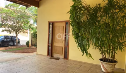 Casa com 4 quartos à venda na Rua Afonso Dini, 354, Parque das Flores, Campinas, 290 m2 por R$ 980.000