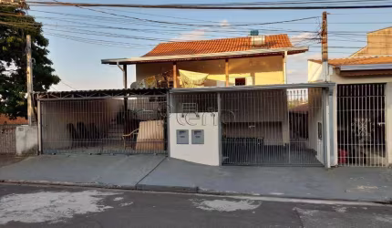Casa à venda em Campinas, Conjunto Mauro Marcondes, com 3 quartos, com 250 m²