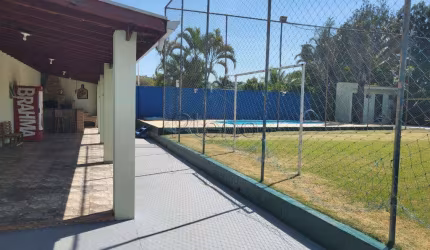 Chácara para locação com 2 quartos no Recanto dos Dourados, Campinas.