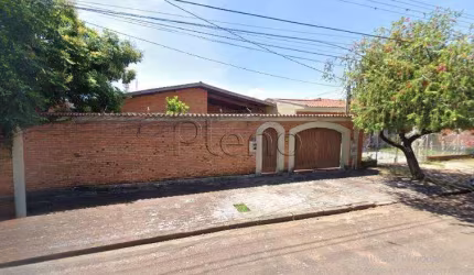 Casa à venda com 3 quartos no Jardim Eulina, Campinas.