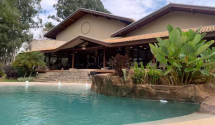 Casa com 8 quartos à venda, Helvétia, em Indaiatuba.