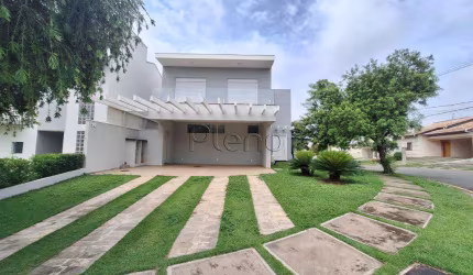 Casa à venda em Indaiatuba, Jardim Panorama, com 3 suítes, com 267 m², Jardim Portal de Itaici