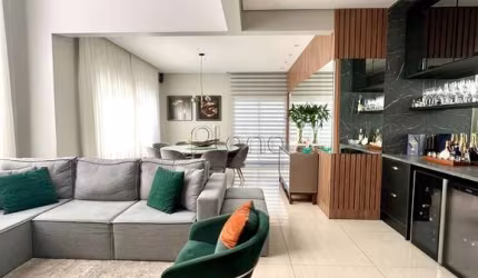 Sobrado à venda em Indaiatuba, Jardim Esplanada, com 3 suítes, com 310 m², Residencial Maria Dulce