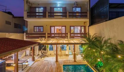 Sobrado à venda em Campinas, Vila Brandina, com 4 quartos, com 320 m²