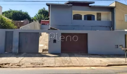 Sobrado à venda em Campinas, Parque Jambeiro, com 3 quartos, com 300 m²