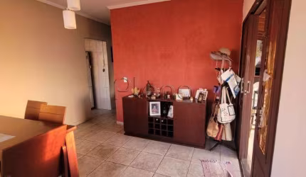 Casa térrea no Jardim das Oliveiras em Campinas