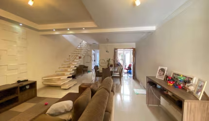 Casa à venda em Indaiatuba, Vila Lopes, com 3 quartos, com 145 m²