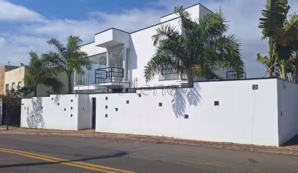 Casa à venda em Indaiatuba, Jardim Regente, com 4 quartos, com 174.97 m²