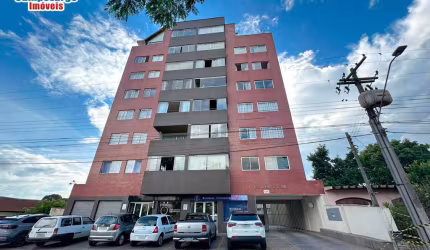 Apartamento à venda no bairro Centro - Campo Largo/PR