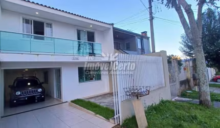 Casa com 5 quartos à venda na Rua Bernardo Ozinski, 515A, Pineville, Pinhais, 252 m2 por R$ 730.000