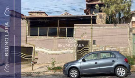Casa à venda em Betim, Bairro Alto das Flores.
