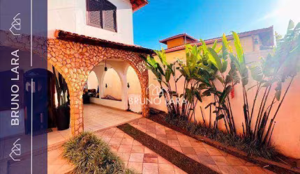 Casa à venda em Igarapé, bairro Três Poderes.