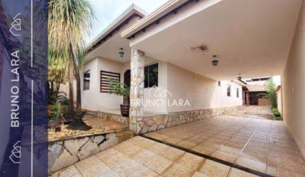 Casa com 3 dormitórios para alugar, 250 m² por R$ 4.840,00/mês - Santa Mônica - Igarapé/MG