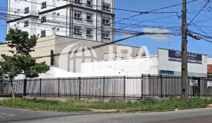 Terreno à venda no Centro de São José dos Pinhais PR  (15X31); Zc2